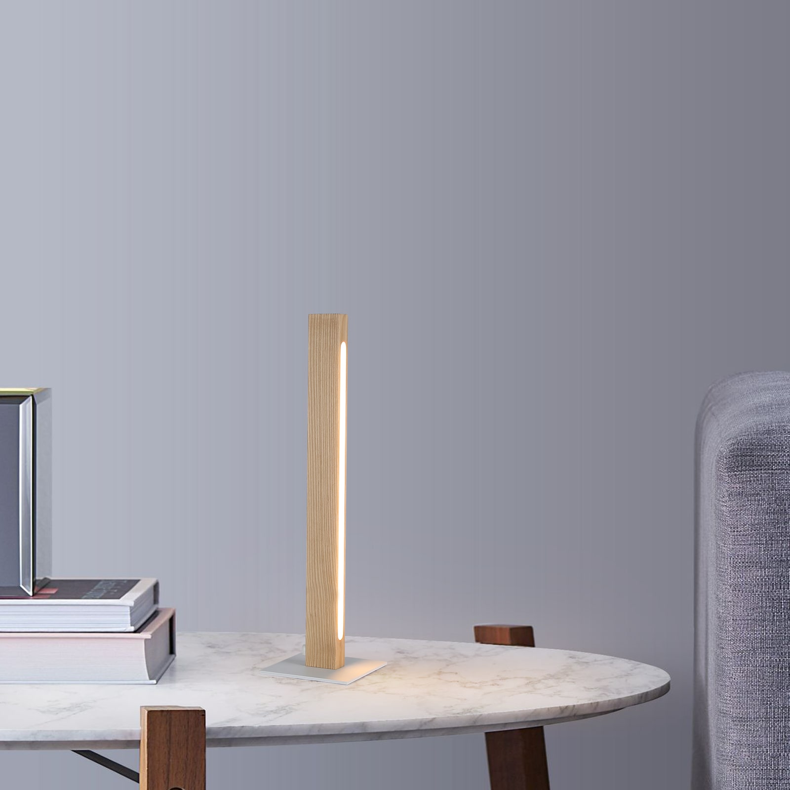 lampe de table en bois avec LED intégrée